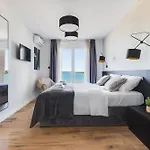 Sea Gem - Beachfront With Heated Pool, Villa