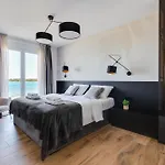 Villa Sea Gem - Beachfront With Heated Pool,