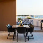 Villa Sea Gem - Beachfront With Heated Pool,
